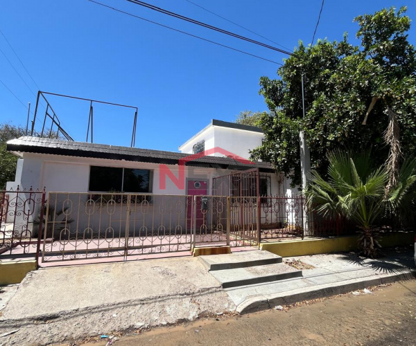 CASA EN RENTA EN COL. EMILIANO ZAPATA