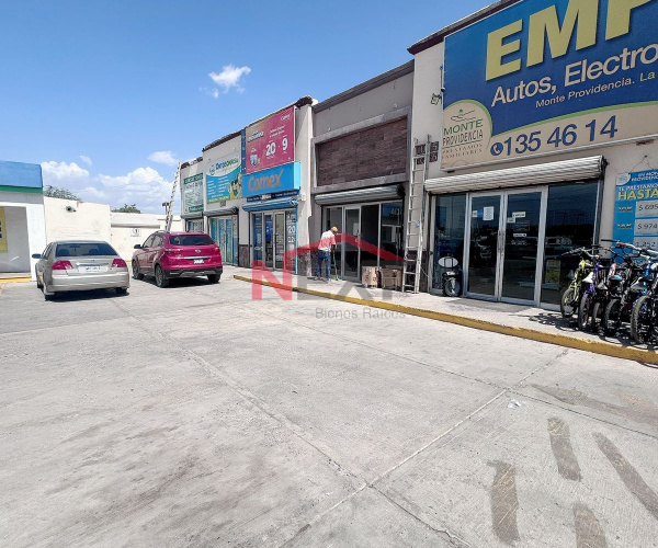 LOCAL EN RENTA SOBRE BLVD. PROGRESO
