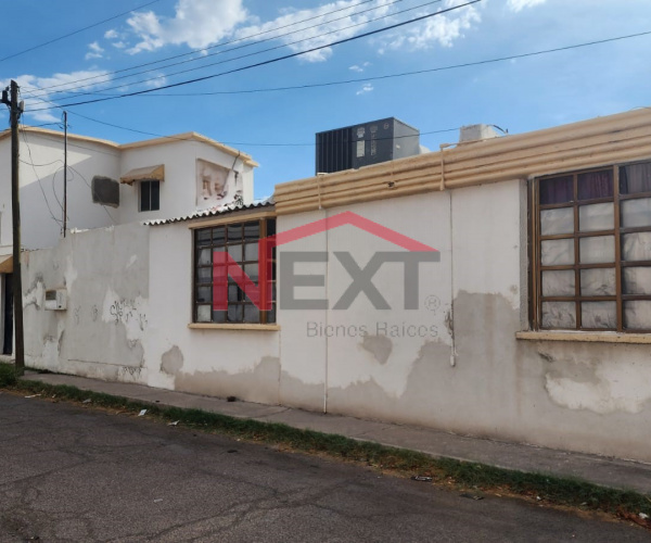 CASA/OFICINA EN VENTA EN COL. CENTENARIO