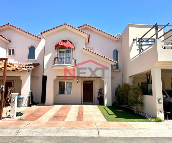 CASA EN VENTA EN REAL DE SEVILLA