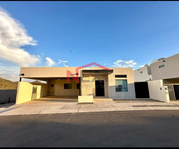 CASA EN VENTA EN LA MIRADA RESIDENCIAL