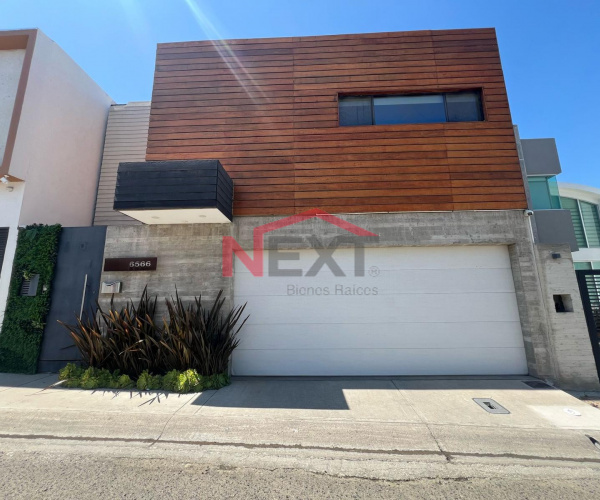 CASA EN VENTA EN PRIVADA LAS PLAZAS TIJUANA B.C