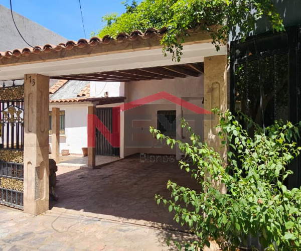 CASA EN RENTA EN COL. MISION DEL REAL