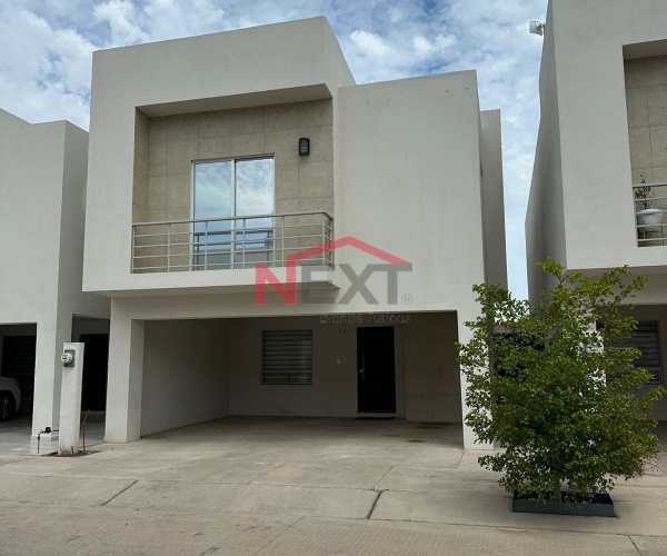 CASA EN RENTA EN AUREA RESIDENCIAL