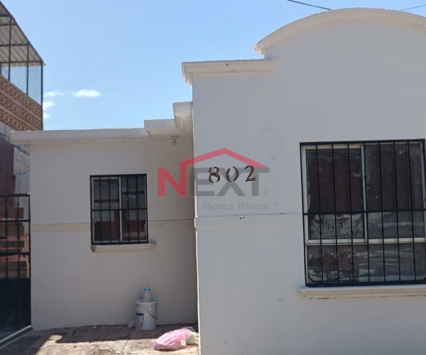 CASA EN VENTA UBICADA EN FRACC. VILLA BONITA EN ESQUINA