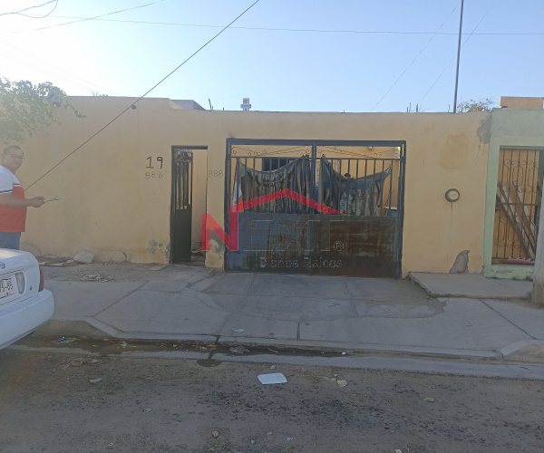 CASA EN VENTA EN COL. UNIÓN DE LADRILLERAS