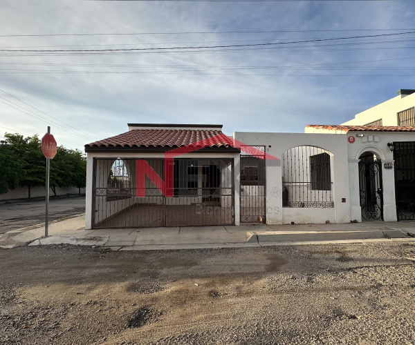 CASA EN RENTA EN COL. MISION DEL SOL