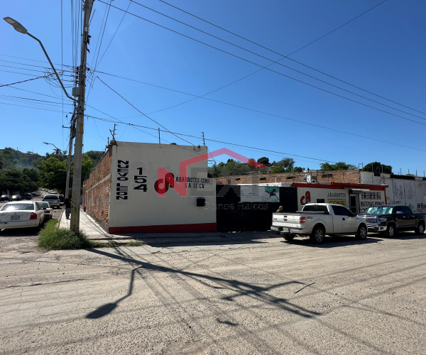 LOCAL CON BODEGA EN VENTA EN COL. 5 DE MAYO