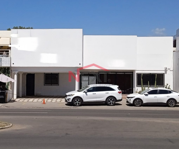 LOCAL EN RENTA SOBRE BLVD. NAVARRETE COL. RAQUET CLUB