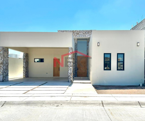 CASA EN VENTA EN BEROA RESIDENCIAL