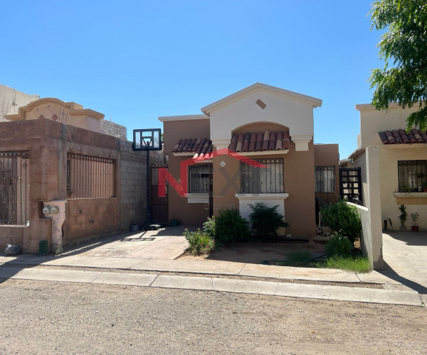 CASA EN VENTA EN PUERTA REAL RESIDENCIAL