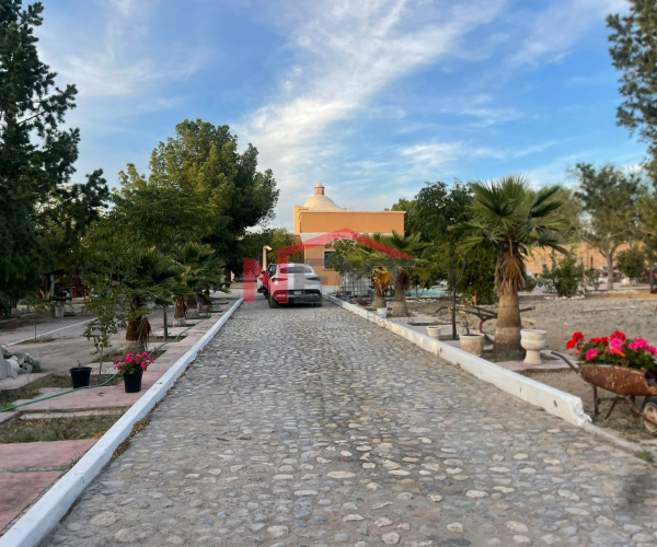 Quinta equipada en venta en Arteaga Coahuila