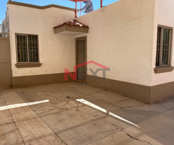 CASA EN RENTA UBICADA EN PRADOS DE LA LAGUNA