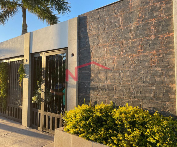 CASA EN RENTA UBICADA EN FRACC. HACIENDAS