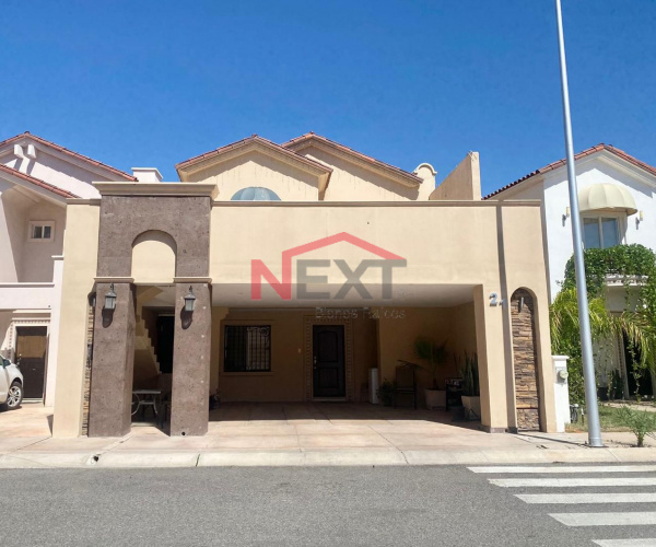 CASA EN VENTA EN REAL DE SEVILLA