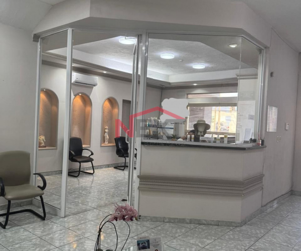 SE RENTA CONSULTORIO EXCLUSIVO PARA AREA DE SALUD