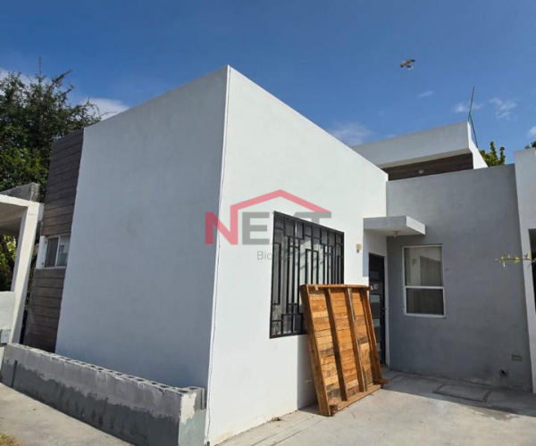 CASA EN RENTA EN RESIDENCIAL LA ESTACION