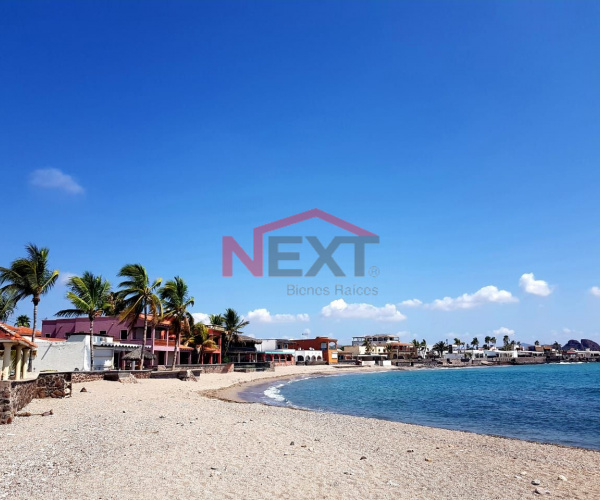 RENTA Casa Completa en SAN CARLOS a unos pasos de Playa, Blvd Principal, Restaurantes, Bares y Supermercados