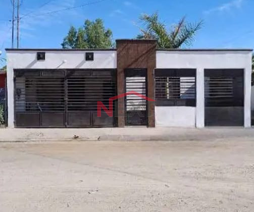 CASA EN VENTA EN COL. SOLIDARIDAD