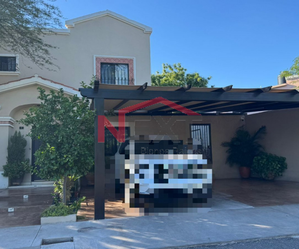 CASA EN VENTA EN LOS ENCINOS RESIDENCIAL