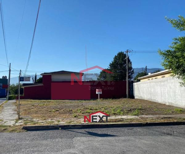 "Renta de terreno de 503.19m2 en esquina en fraccionamiento San Isidro"