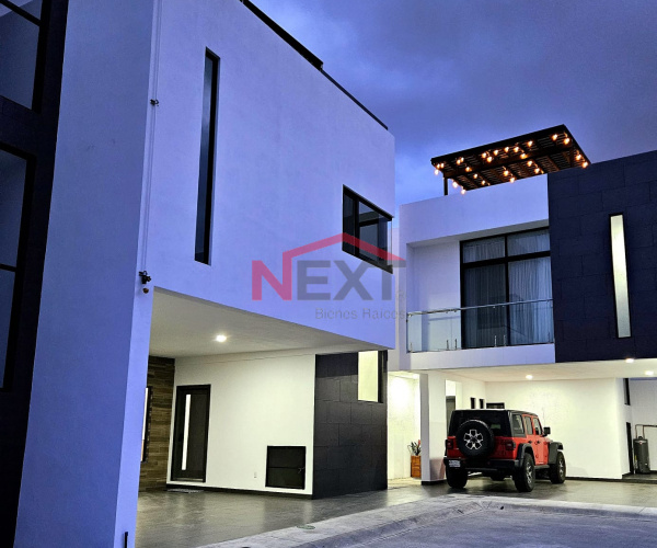 CASA EN VENTA, PRIVADA AZALEA, LOS ARBOLES, TIJUANA B.C