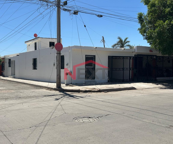 CASA EN VENTA UBICADA EN COL. MIRAVALLE