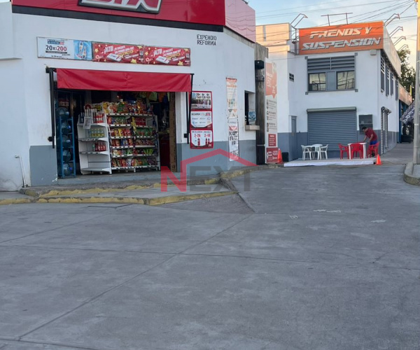 LOCAL EN VENTA EN COL. LEY 57