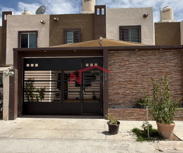 Casa en venta en Valle Oriente