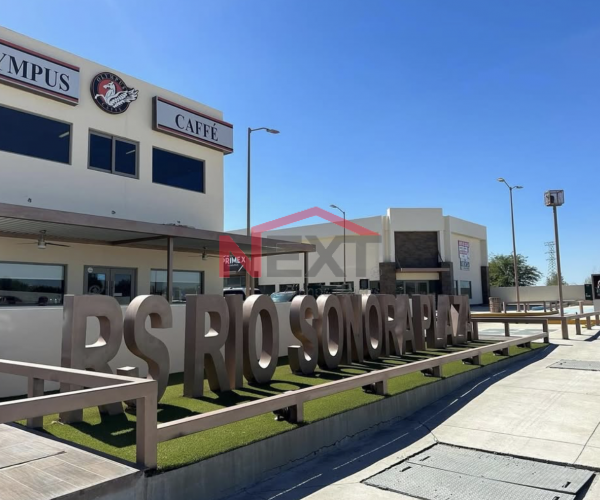 LOCAL EN RENTA EN PLAZA RÍO SONORA