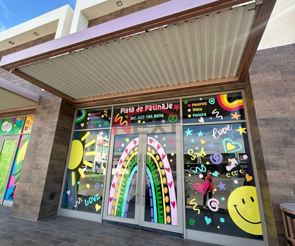 LOCA EN RENTA EN PLAZA COMERCIAL RIO SONORA