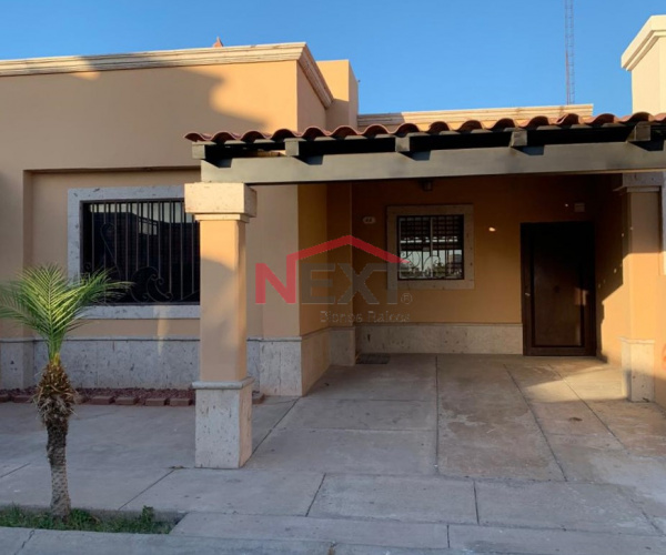 CASA EN VENTA EN SOLEIL RESIDENCIAL