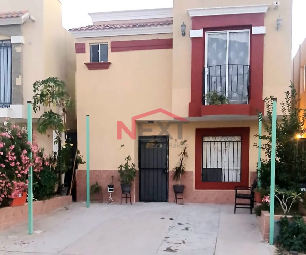 CASA EN VENTA EN AGAVES RESIDENCIAL
