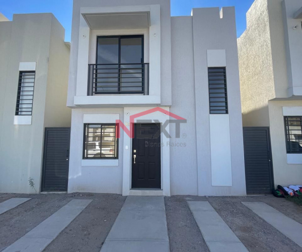 CASA EN VENTA EN MONTESINOS RESIDENCIAL
