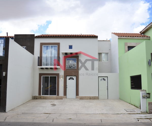 CASA EN RENTA EN PROVINCIAS RESIDENCIAL