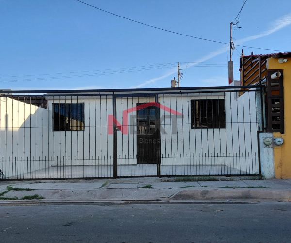 CASA EN VENTA COL. VALLE DORADO