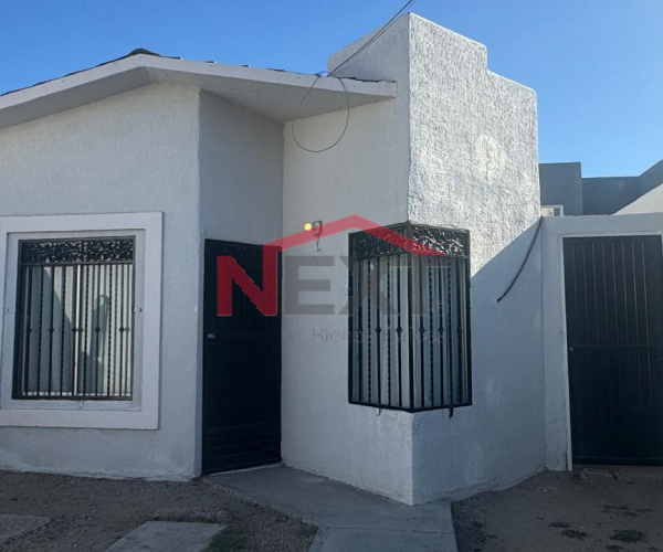 CASA EN RENTA EN COL. LOMAS DE LINDA VISTA