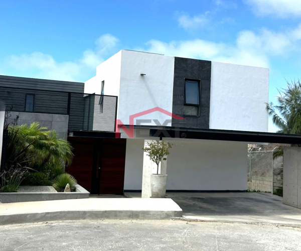 Residencia de Lujo en Venta en Playas de Tijuana con Vista al Mar