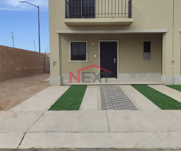 CASA EN RENTA EN SALAMANCA RESIDENCIAL