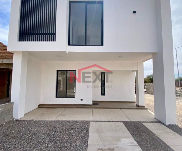 CASA EN VENTA EN PASEO REAL RESIDENCIAL