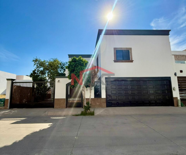 CASA EN VENTA EN LOS SANTOS RESIDENCIAL