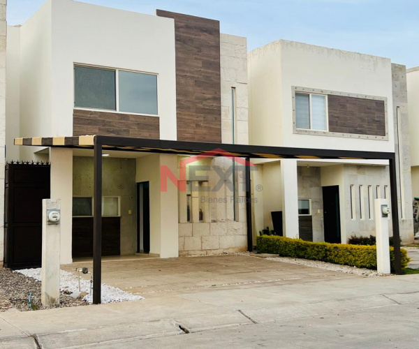 CASA EN RENTA EN SIENA RESIDENCIAL