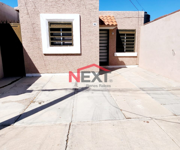 CASA EN RENTA EN PASEO SAN ANGEL