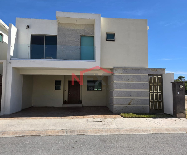 Casa En Renta Al Norte, fraccionamiento privado