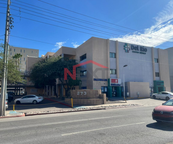 LOCAL EN RENTA EN TORRE MEDICA DEL RIO