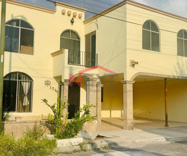 CASA EN RENTA SEMI EQUIPADA LOS OLIVOS RESIDENCIAL