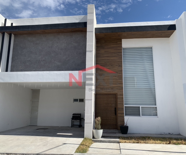 CASA EN VENTA EN RESIDENCIAL SAN JOAQUÍN EN ARTEAGA COAHUILA