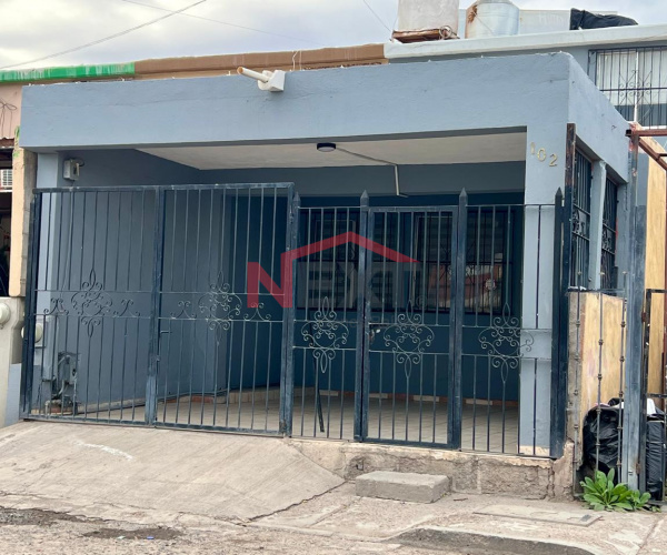 CASA EN RENTA EN COL. FOVISSSTE