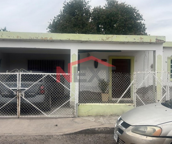 CASA EN VENTA EN COL. SAN BENITO