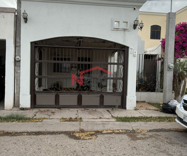 CASA EN RENTA EN COL. LA VERBENA